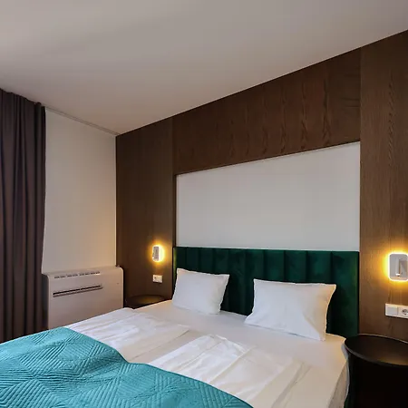 B-chill Hotel