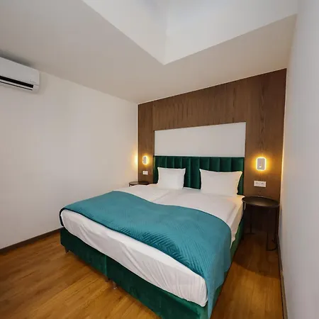 B-chill Hotel Kolonia