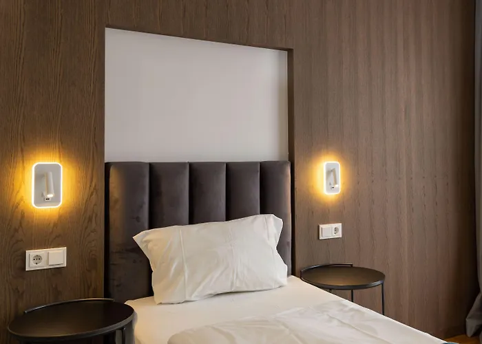 B-chill Hotel Kolonia